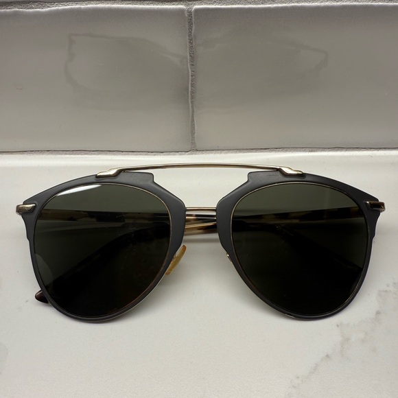 Dior Sunglasses - Picture 7 of 8